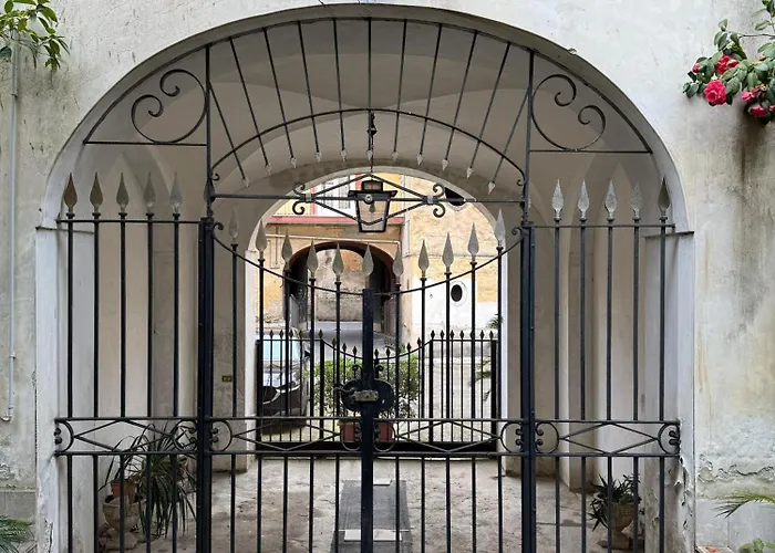 La Lanciolla *